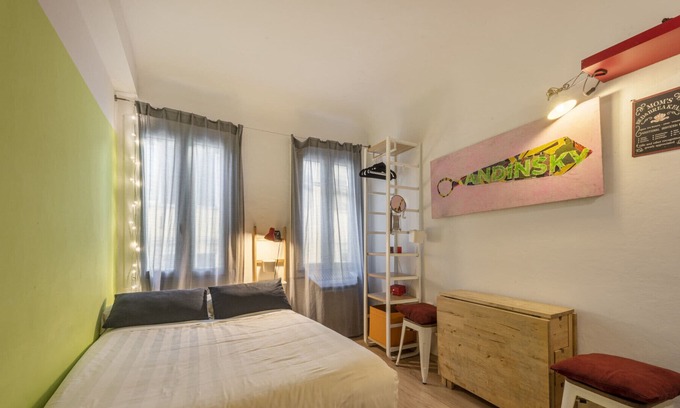San Lorenzo Apartment | Tiny Reparata studio apartment in Florence