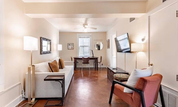 Clarksville House | Tiny Tasteful 3