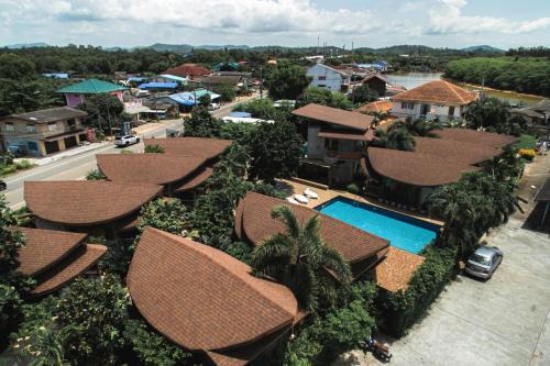 Rayong Hotel | Tique Series Boutique Resort (SHA Extra Plus)