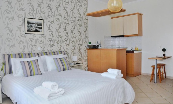 Pylos Apartment | To Kastro
