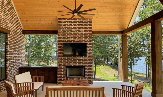 Negreet House | Toledo Getaway Retreat 118 Mockingbird ln Many la 71449