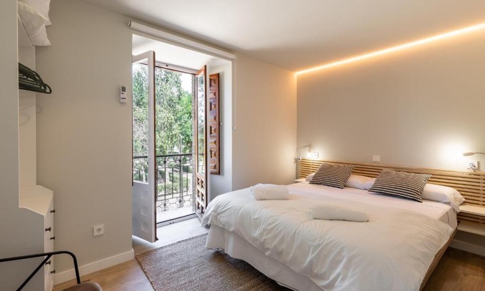 Toledo City Center Hotel | ToledoRooms VistaPark - Suites