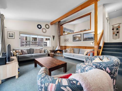 Thredbo Ski Chalet | Tombarra 4B