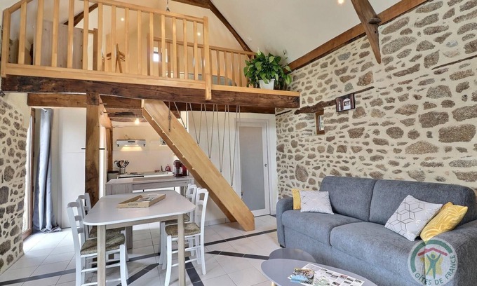 Les Portes du Coglais House | Tombelaine - LES Portes DU Coglais