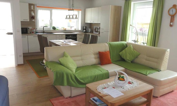 Friedrichshafen Apartment | Top 2 Zi-Wohnung, 350 m zum See