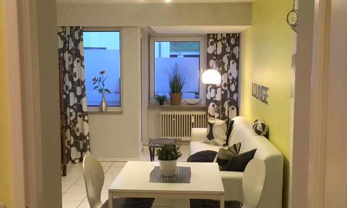 Sankt Arnual Apartment | Top apartment - perfect location - 1.7 km to the city, 300 m bus, Saarufer, underground car park