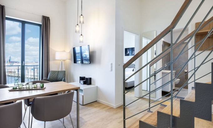 Wismar Apartment | Top apartment with gallery bedroom, roof terrace and unique harbor view