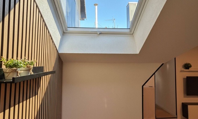 Alt-Muhlburg Apartment | Top-floor hideaway for two in Karlsruhe-Mühlburg - APOLONIAliving