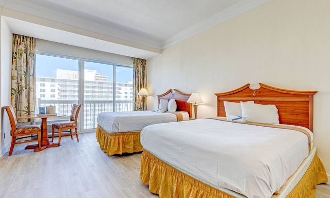 Ortona Park Hotel | Top-floor oceanfront getaway Ocean view & high-speed WiFi