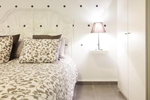 Mets Apartment | Top GroundFloor in Mets