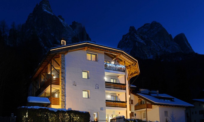 Siusi Apartment | Top Located Alpin-Residence Amadeus* Luxury Alpine GEM for 5 Pax