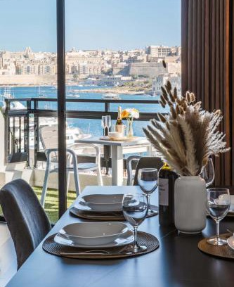 Sliema Apartment | Top Location - 2BR Seafront & Steps from Ferry by ArcoBnb