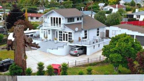 Picton House | Top of the Town