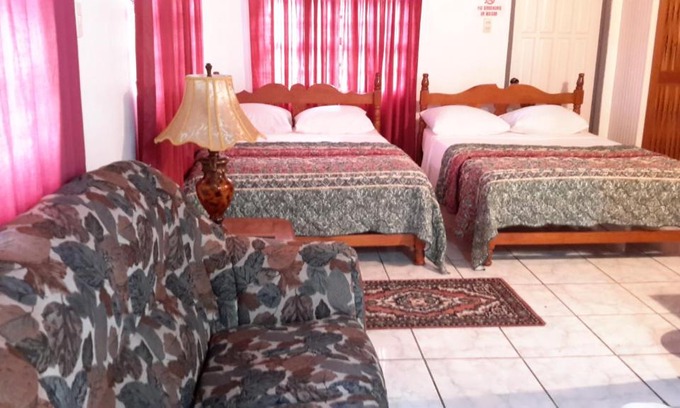 Speyside House | Top Ranking Hill View Guesthouse