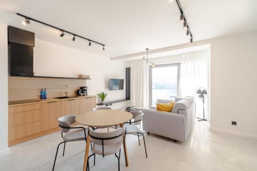 Miedzyzdroje Apartment | Top View Balticus 82 by Noclegi Renters