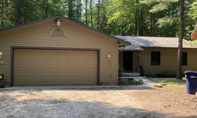 Rapid City House | Torch Lake