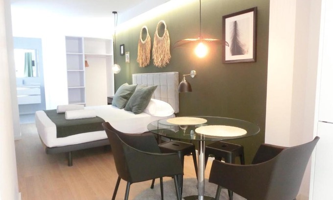 El Botanic Apartment | Total Valencia Torres de Quart