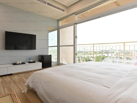 Gongtouli House | Towards The Bay