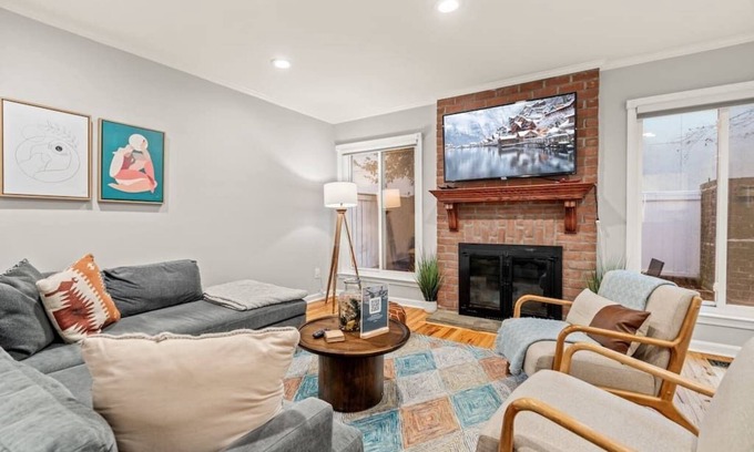 Fitler Square House | Townhome - Patio - Parking - Hosted By StayRafa