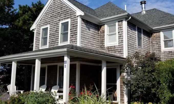 Provincetown House | Townhouse 2 Bedrooms/2.5 Baths & 2 Private Parking Spaces