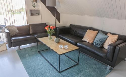 Hirtshals House | Townhouse Hirtshals with sea view