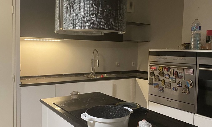 Cote d'Or-Les Sarrazins Apartment | Très bel Appartement Proche Paris