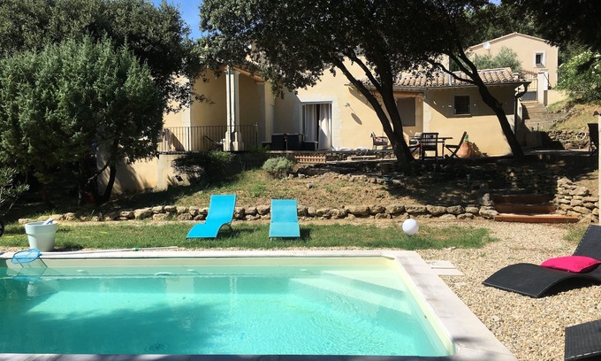 Suze-la-Rousse House | Très Belle Maison Avec Piscine Chauffée