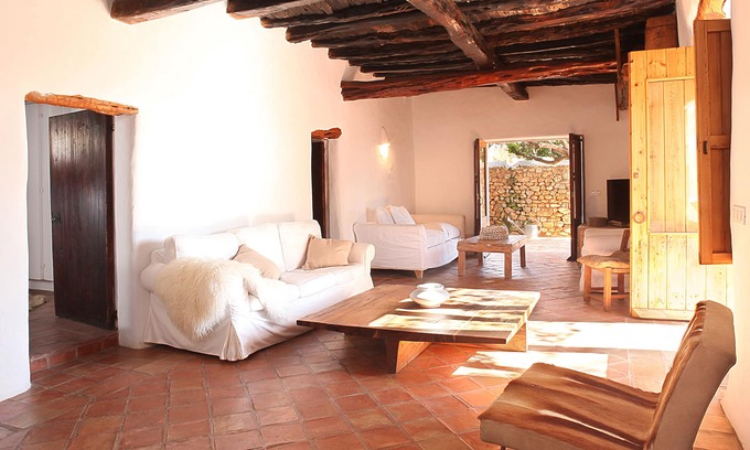 Sant Josep de sa Talaia Villa | Traditional Ibiza Finca - only 8 minutes to TOWN and BEST BEACHES (ET-0821-E)