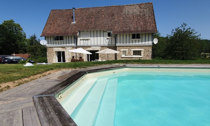 Blonville-sur-Mer House | Traditional Normandy house with heated swimming pool