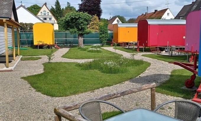 Offingen Apartment | Trailer 10,5qm w. Terrace
