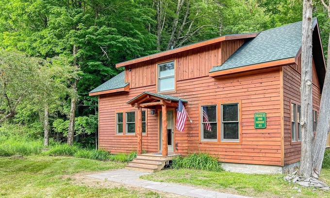 Inlet Cabin | Trails End Cabin - Historic Inlet Home