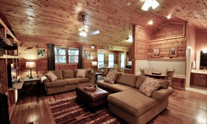 Townsend Cabin | Trails End, your own private retreat in the Smokies!
