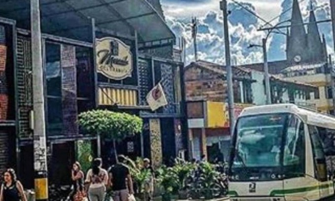 Buenos Aires House | Tram Ayacucho Buenos Aires, Medellin
