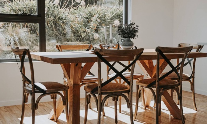 Tranmere House | Tranmere Seaside Serenity