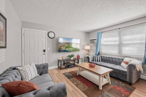 Spring Lake Park Apartment | Tranquil 2BR Apt Mpls - 8075 Apt 2