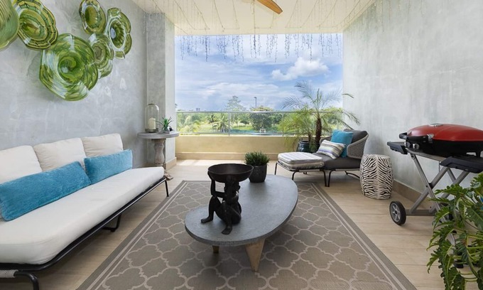 Las Uvas Apartment | Tranquil 3 bedroom apartment + Pool area + near the beach