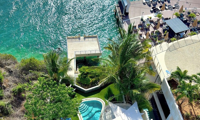 Mombasa Apartment | Tranquil Beachfront Haven in Mombasa, Spacious 2 Bedroom Apt With Stunning Views