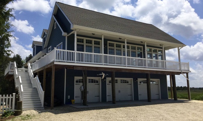 Broadkill Beach House | Tranquil Breezes and Stunning Views