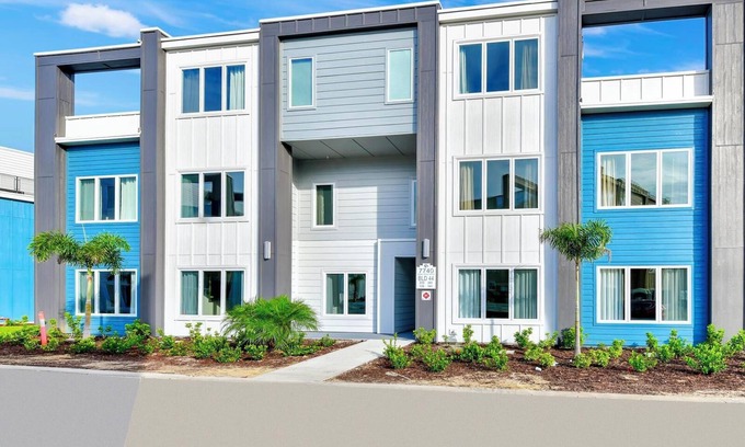Reunion Hotel | Tranquil Condo Haven near Disney with Resort & Waterpark Access - B44-241