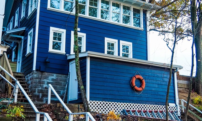 Port Sheldon Cottage | Tranquil Lake Michigan Lakeshore Cottage with Sauna
