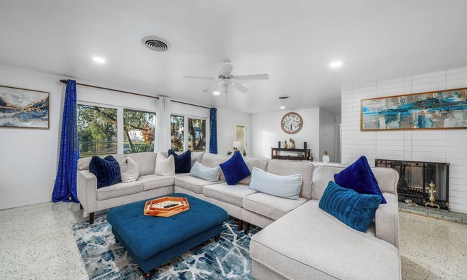 Sebring House | Tranquil Oaks Near Lake & Raceway w/Tesla Charger & Family Games Included!