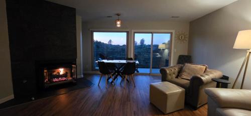 Nipomo House | Tranquil Oaks Retreat