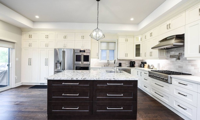Wasaga Beach Villa | Tranquil Waterfront Villa