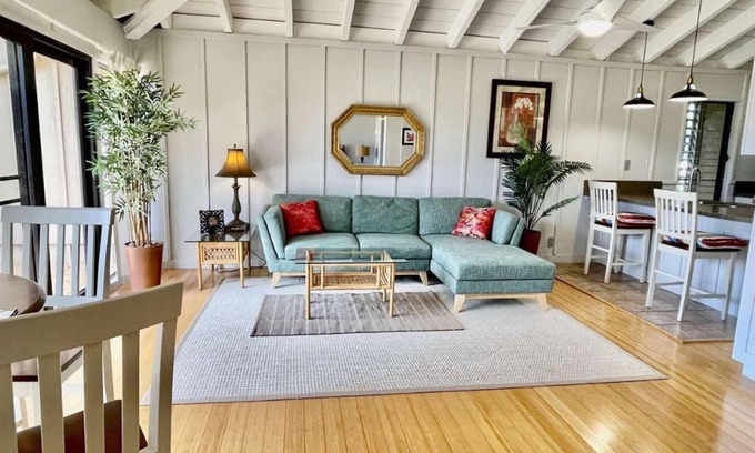 Maunaloa Condo | Tranquility on West Moloka'i