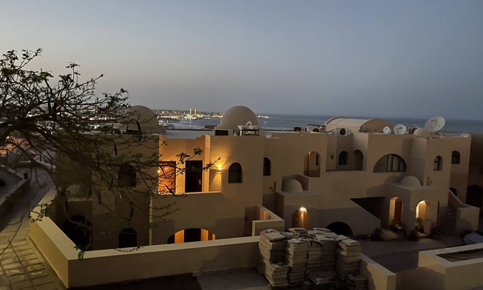 Sheraton Road -Sakkala Apartment | Tranquility With A View