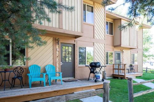 West Yellowstone House | Trapper 8