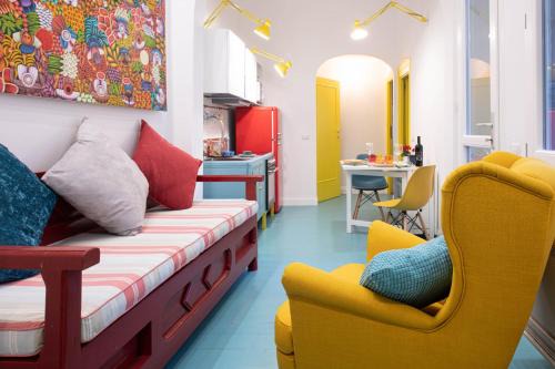 Trastevere Apartment | Trastevere Colorful Apartment with Terrace!