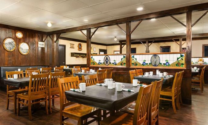Kenora Hotel | Travelodge by Wyndham Kenora