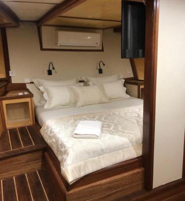 Omis Boat Rental | Trebenna