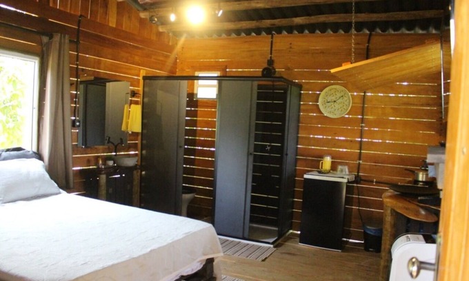 Pirenopolis Cottage | Tree House (Acácia Tree House)